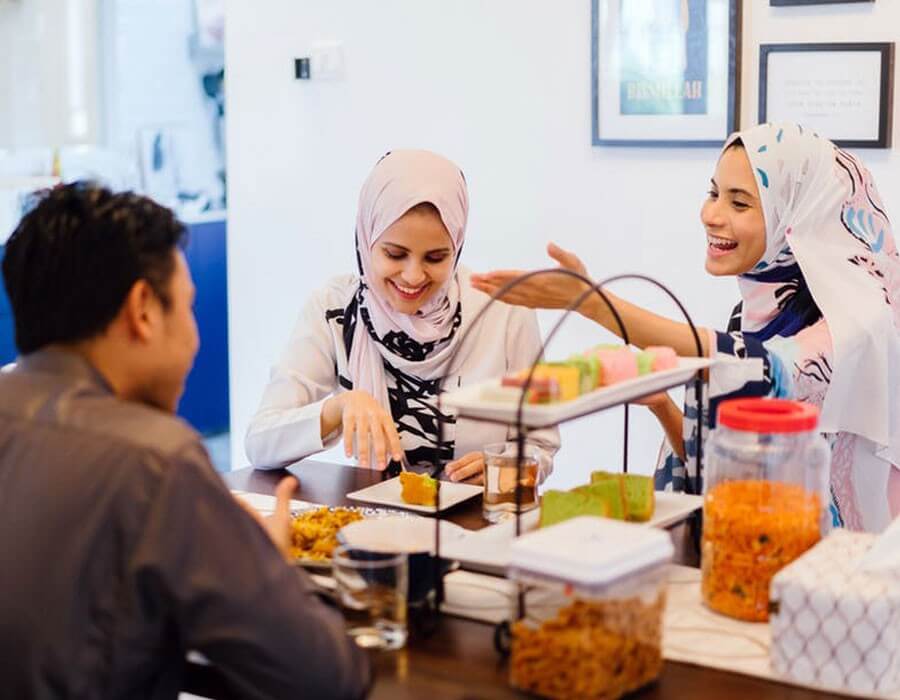 10 نصائح ذهبية لاستضافة العائلة في منزلك أثناء رمضان! 
