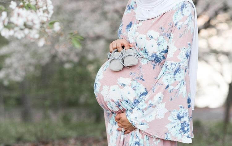 كيف تتجنبين ظهور علامات التمدد أثناء الحمل ؟!               