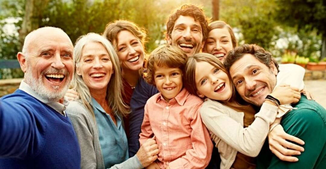 لماذا العائلة هي اهم شئ في حياة الصغار والكبار؟