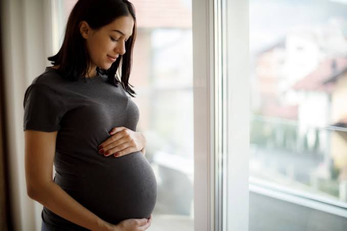 هل يمكن الحمل بعد الإجهاض وقبل الدورة الشهرية الأولى؟ 
