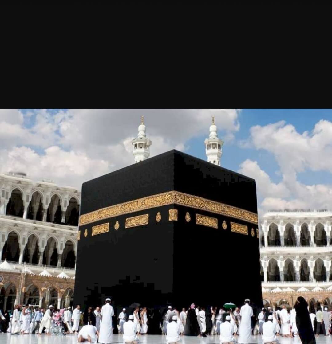 أثناء الحيض؛ هل يمكنك الطواف بالكعبة وأداء طواف الوداع وقراءة القرآن؟