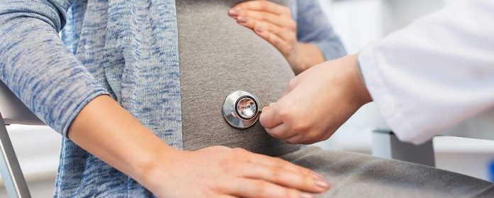 السؤال الأكثر طرحًا : هل من الآمن أن تصوم الحامل ؟!         