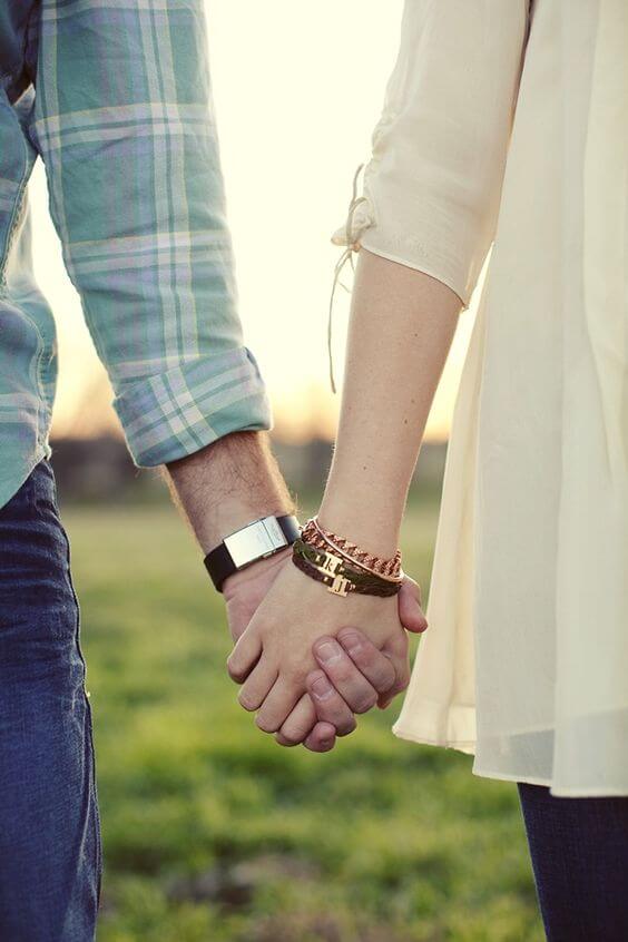 8 مفاتيح للسعادة الزوجية بيد الزوج : كيف تكون زوج مثالي