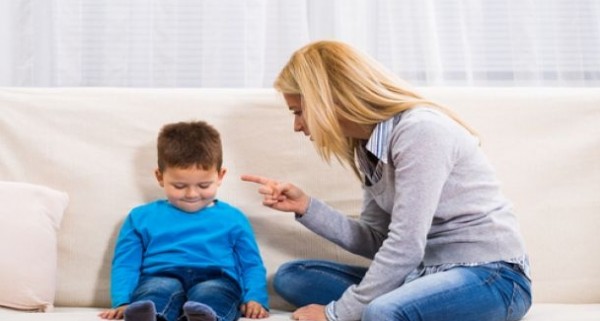 حزن عابر أم اكتئاب خفي؟ لا تتجاهلي هذه العلامات