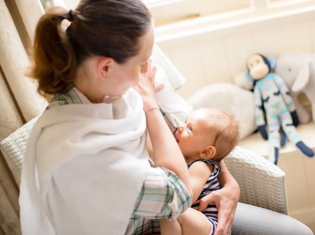 ماذا على المرأة إذا أفطرت رمضان بسبب الرضاعة او بسبب الحمل؟