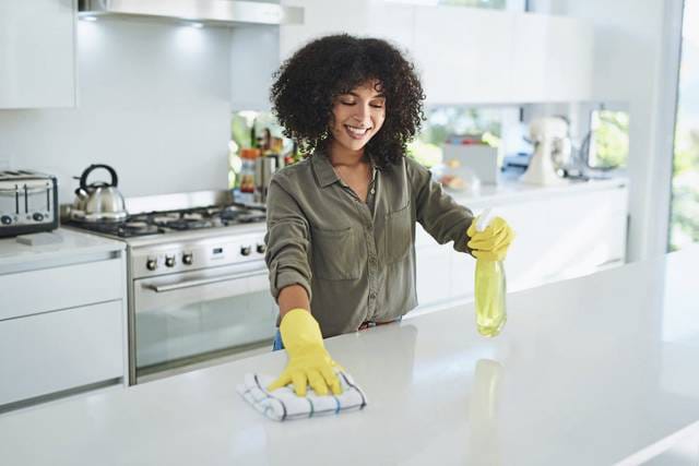 9 نصائح وحيل ستجعل تنظيف منزلكِ أمرًا سهلًا للغاية! 
