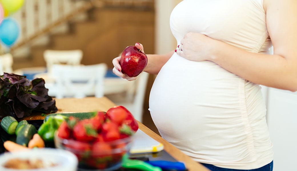 كل ما يجب عليك معرفته عن التغذية الصحيحة أثناء فترة الحمل 
