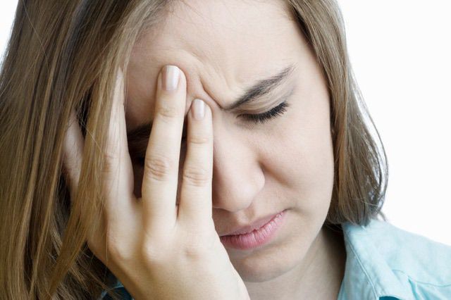 اعراض انخفاض السكر وكيف تتصرفين بسرعة لرفعه